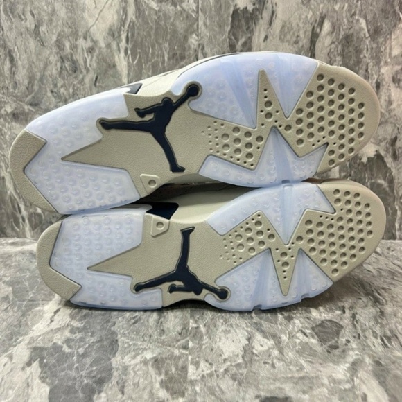 Air Jordan 6 Georgetown